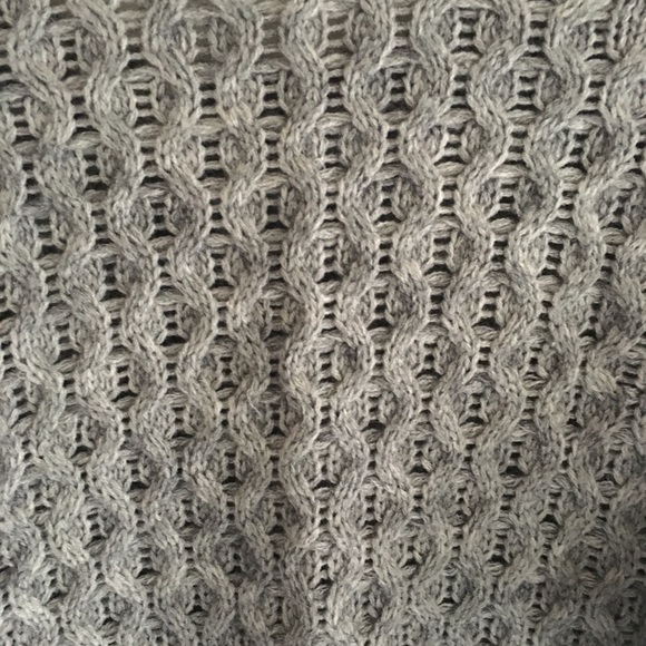 Grey Oversized Knit Sweater - Picture 3 of 4